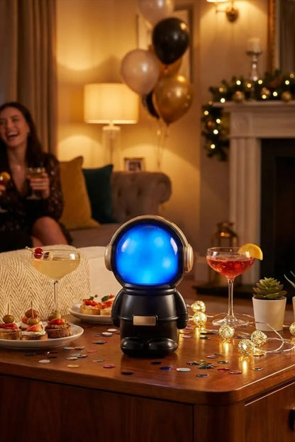 Astronaut Wireless Speaker With LED